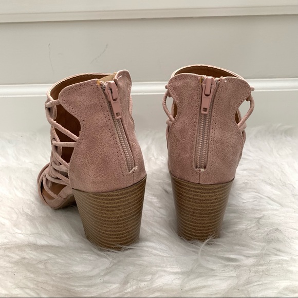Qupid Clyde Cut Out Strappy Blush Pink Peep Toe Block Heel Booties - Picture 10 of 12
